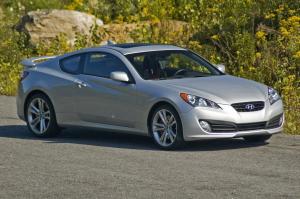 Hyundai Genesis Coupe 2.0T Track